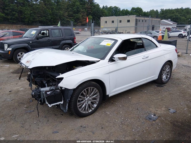 45551454 :رقم المزاد ، 1C3BC7EG1BN582215 vin ، 2011 Chrysler 200 Limited مزاد بيع