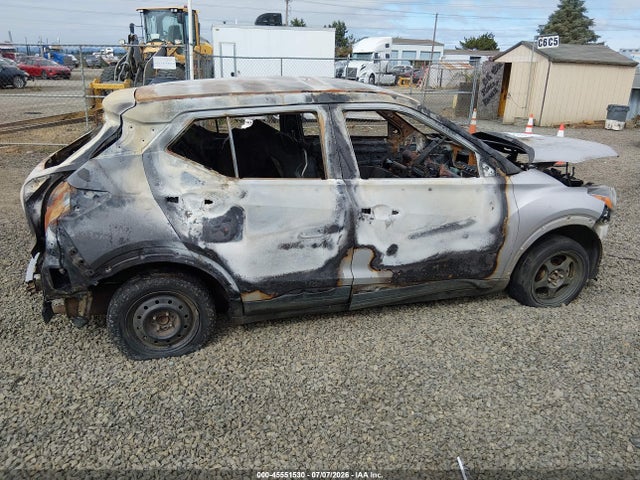 3N1CP5BV5LL480464 Nissan Kicks S Xtronic Cvt