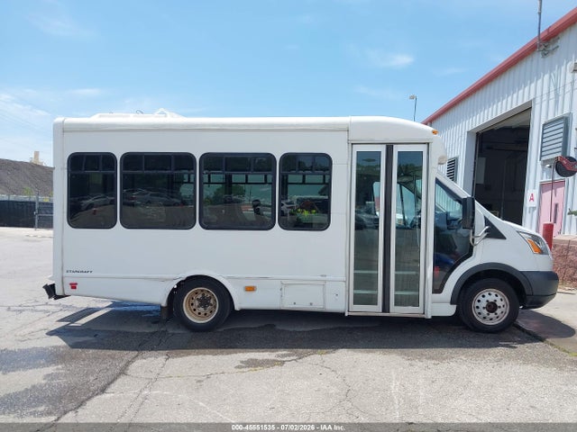 Ford Transit-350 Cutaway 2018 1FDES6PM2JKB31878 Image 19