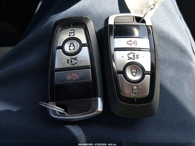 3FA6P0UU7JR261622 Ford Fusion Hybrid S
