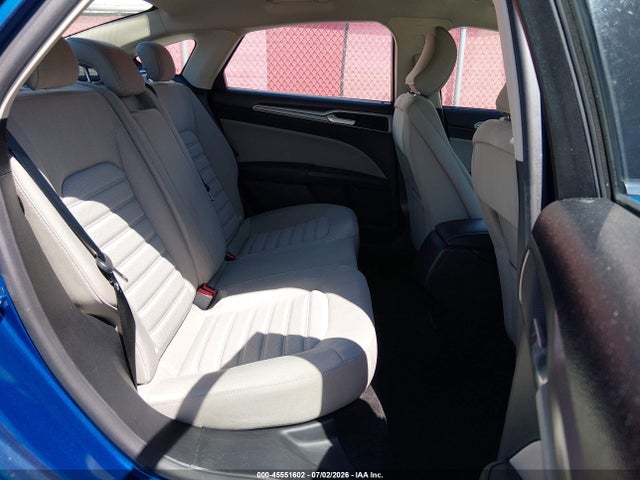 3FA6P0UU7JR261622 Ford Fusion Hybrid S