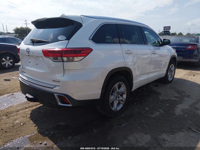 Toyota Highlander Limited 2017 5TDYZRFH8HS209814 Image 4
