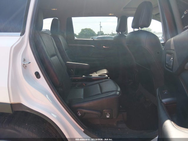 Toyota Highlander Limited 2017 5TDYZRFH8HS209814 Image 8