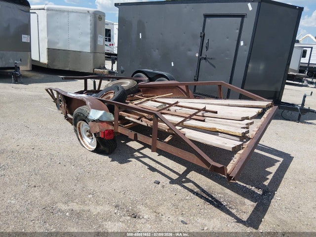 45551652 :رقم المزاد ، 1B9FU1625BM185045 vin ، 2015 Big Tex Double Axle 16ft Trailer مزاد بيع