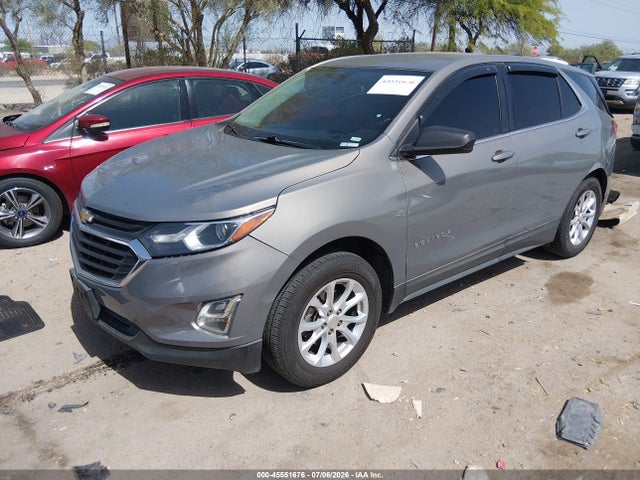 Chevrolet EQUINOX LT 2018 3GNAXSEV6JS583059 Image 2