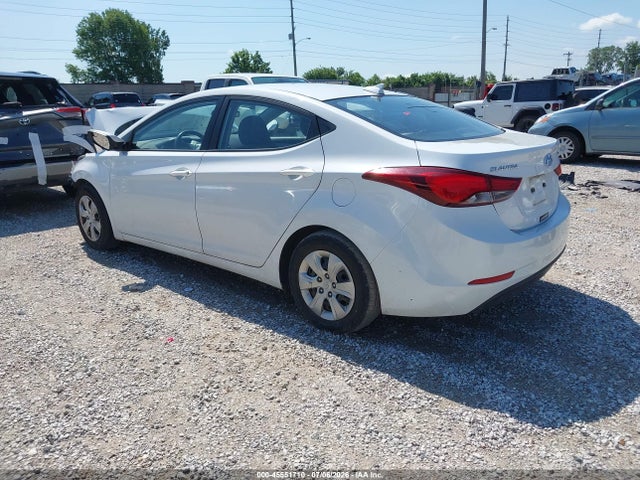 5NPDH4AE8GH692839 Hyundai ELANTRA SE