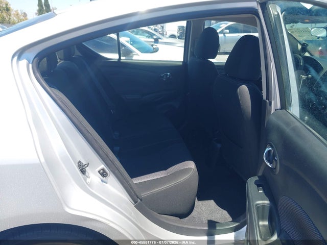 3N1CN7AP5JL859305 Nissan Versa 1.6 Sv