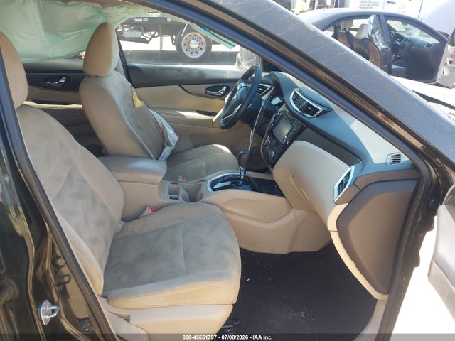 45551797 :رقم المزاد ، 5N1AT2MN9GC730247 vin ، 2016 Nissan Rogue Sv مزاد بيع