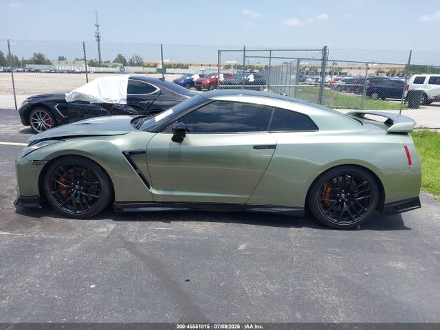 JN1AR5EF6HM821163 Nissan Gt-r Premium
