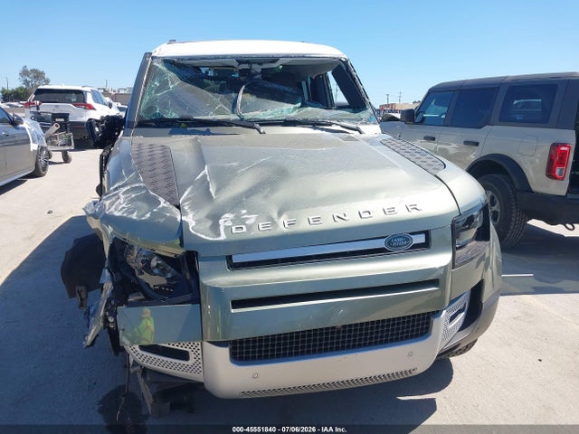 Продаж на аукціоні авто 2025 Land Rover Defender 110 P300, vin: SALEJ7EX7S2358844, номер лоту: 45551840