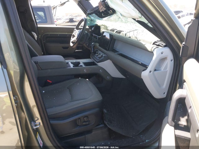 Продаж на аукціоні авто 2025 Land Rover Defender 110 P300, vin: SALEJ7EX7S2358844, номер лоту: 45551840