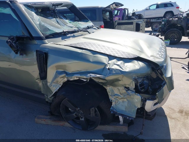 Продаж на аукціоні авто 2025 Land Rover Defender 110 P300, vin: SALEJ7EX7S2358844, номер лоту: 45551840