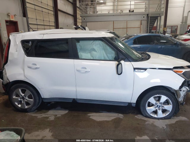KIA Soul 2017 KNDJN2A26H7483272 Image 14