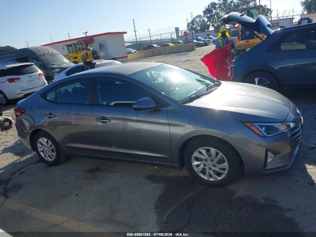 Hyundai ELANTRA SE 2019 5NPD74LF5KH447403 Image 12