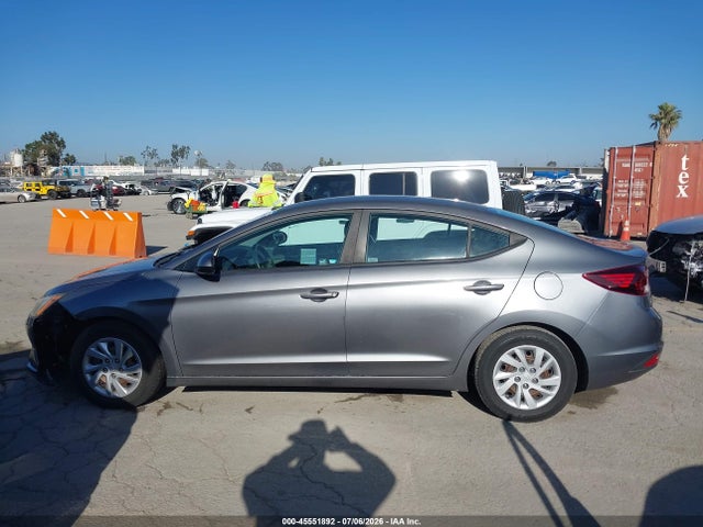 Hyundai ELANTRA SE 2019 5NPD74LF5KH447403 Image 13