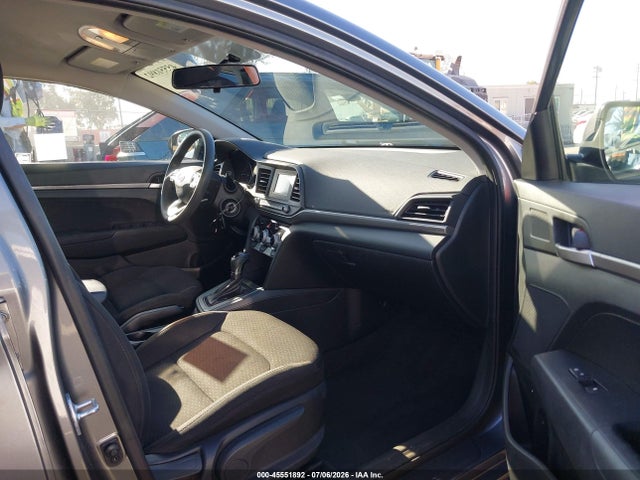 Hyundai ELANTRA SE 2019 5NPD74LF5KH447403 Image 5