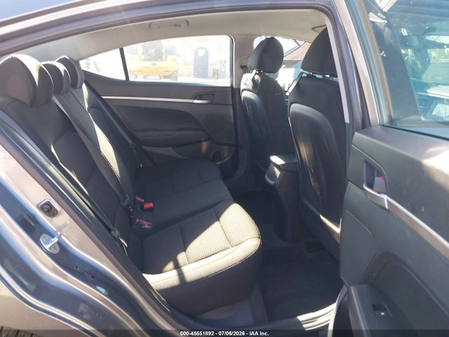 Hyundai ELANTRA SE 2019 5NPD74LF5KH447403 Image 8