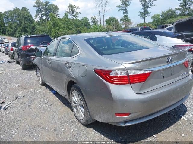 Aukcja sprzedaży 2015 Lexus Es 300h, vin: JTHBW1GG4F2080947, numer aukcji: 45551898