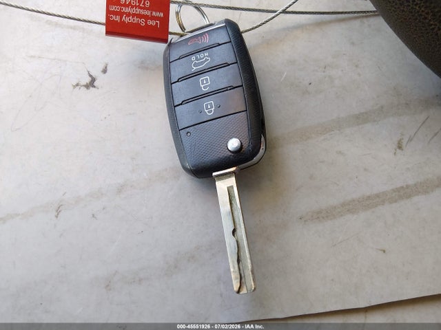 KIA Sorento 2.4l L 2016 5XYPG4A30GG043302 Image 11