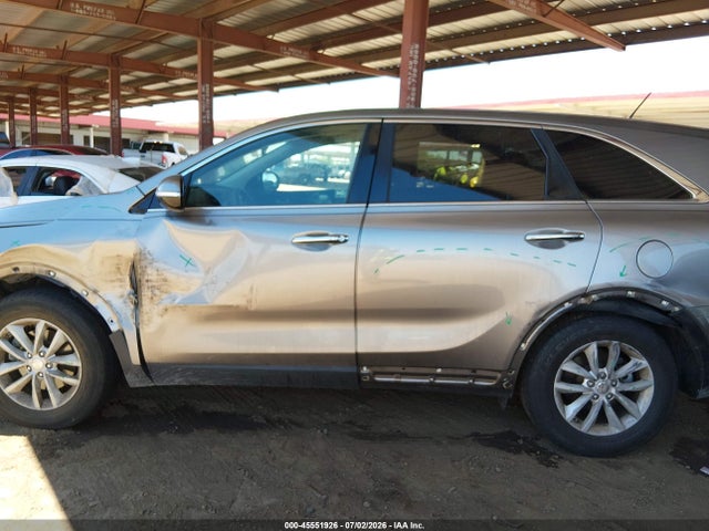 KIA Sorento 2.4l L 2016 5XYPG4A30GG043302 Image 14