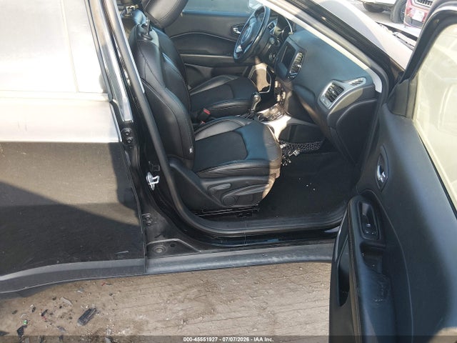 2019 Jeep Compass Latitude 4x4 მანქანა იყიდება აუქციონზე, vin: 3C4NJDBB3KT595456, აუქციონის ნომერი: 45551927