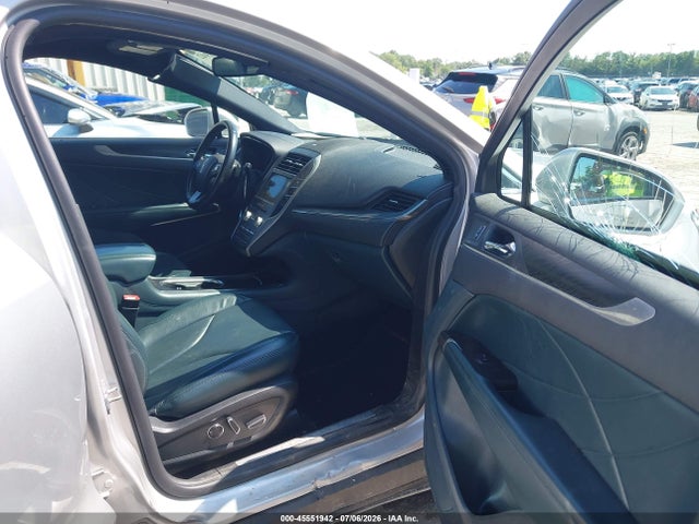 Auction sale of the 2019 Lincoln Mkc Reserve, vin: 5LMTJ3DH1KUL33856, lot number: 45551942