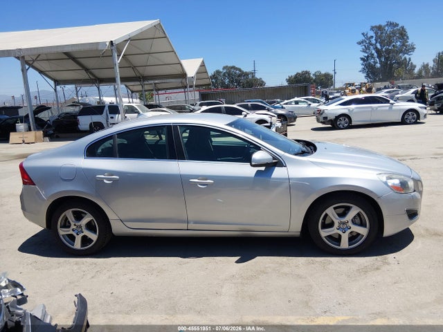 Продаж на аукціоні авто 2013 Volvo S60 T5/t5 Platinum/t5 Premier/t5 Premier Plus, vin: YV1612FS9D1231260, номер лоту: 45551951