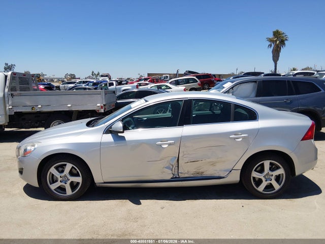 Продаж на аукціоні авто 2013 Volvo S60 T5/t5 Platinum/t5 Premier/t5 Premier Plus, vin: YV1612FS9D1231260, номер лоту: 45551951