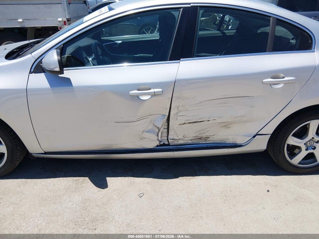Продаж на аукціоні авто 2013 Volvo S60 T5/t5 Platinum/t5 Premier/t5 Premier Plus, vin: YV1612FS9D1231260, номер лоту: 45551951