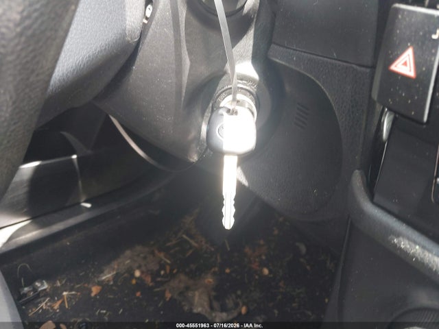 45551963 :رقم المزاد ، 5YFBURHE3GP534322 vin ، 2016 Toyota Corolla L مزاد بيع