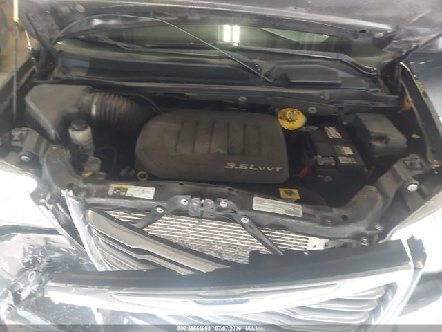 45551993 :رقم المزاد ، 2C4RC1BG9GR101052 vin ، 2016 Chrysler Town & Country Touring مزاد بيع