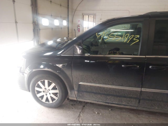 45551993 :رقم المزاد ، 2C4RC1BG9GR101052 vin ، 2016 Chrysler Town & Country Touring مزاد بيع