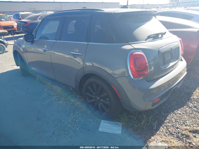 Aukcja sprzedaży 2016 Mini Hardtop Cooper S, vin: WMWXU3C52G2D27669, numer aukcji: 45552016