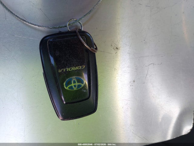 JTDEAMDE7NJ052968 Toyota Corolla Hybrid Le