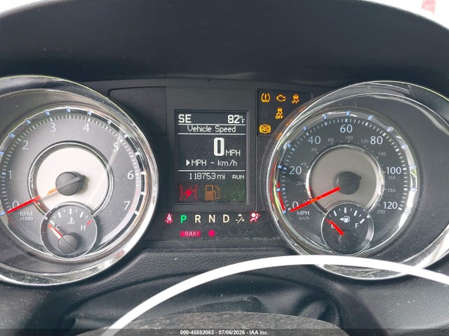 2016 Chrysler Town & Country Touring მანქანა იყიდება აუქციონზე, vin: 2C4RC1BGXGR173491, აუქციონის ნომერი: 45552063