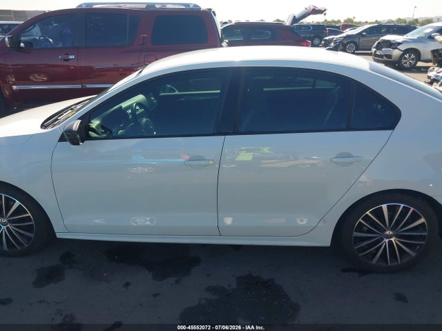 3VWD17AJ8GM342122 Volkswagen Jetta 1.8t Sport