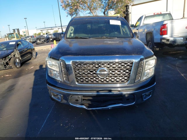 1N6AA1E60HN505052 Nissan TITAN SV