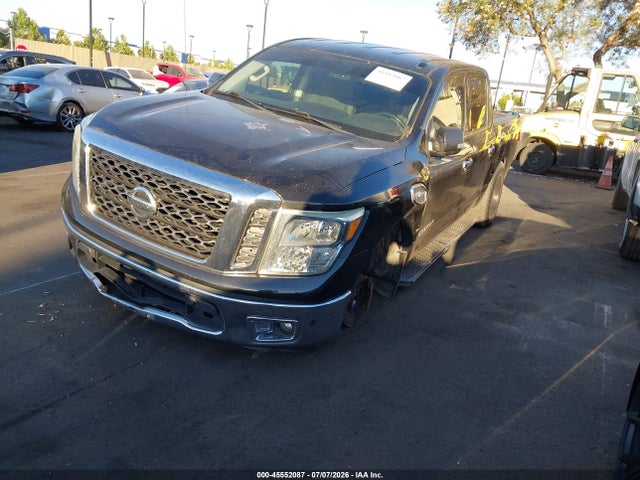 1N6AA1E60HN505052 Nissan TITAN SV