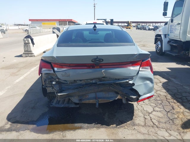 KMHLM4AG2NU350391 Hyundai ELANTRA SEL