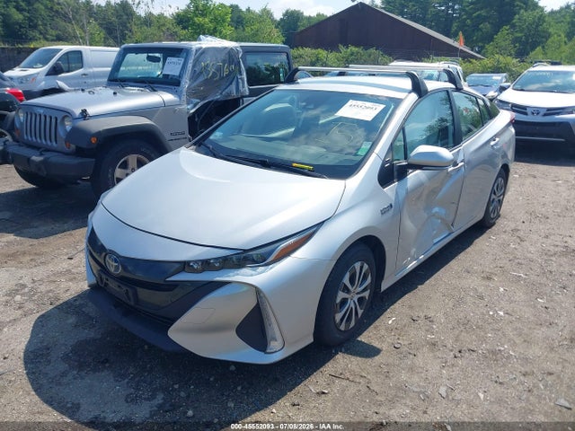 JTDKAMFP1M3183107 Toyota Prius Prime Xle