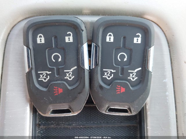 45552094 :رقم المزاد ، 1GKS2HKJ4HR202312 vin ، 2017 Gmc Yukon Xl Denali مزاد بيع