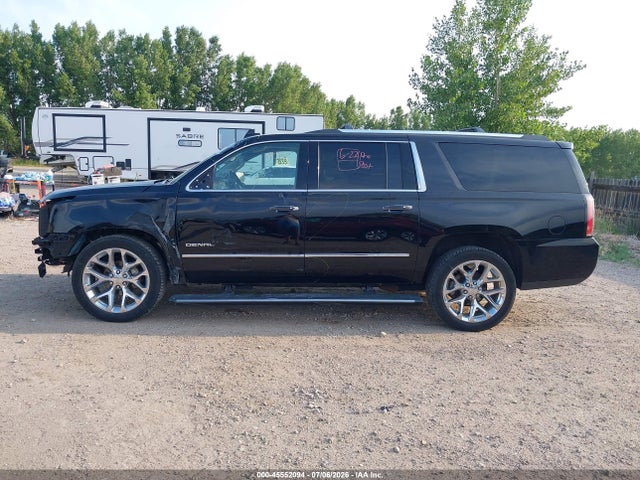 45552094 :رقم المزاد ، 1GKS2HKJ4HR202312 vin ، 2017 Gmc Yukon Xl Denali مزاد بيع