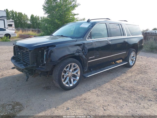 45552094 :رقم المزاد ، 1GKS2HKJ4HR202312 vin ، 2017 Gmc Yukon Xl Denali مزاد بيع
