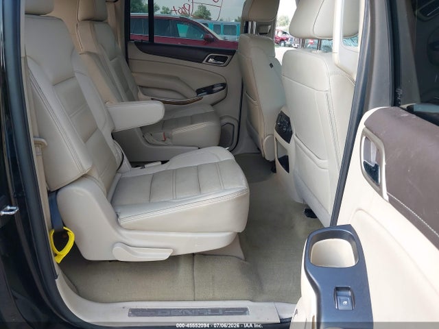 45552094 :رقم المزاد ، 1GKS2HKJ4HR202312 vin ، 2017 Gmc Yukon Xl Denali مزاد بيع