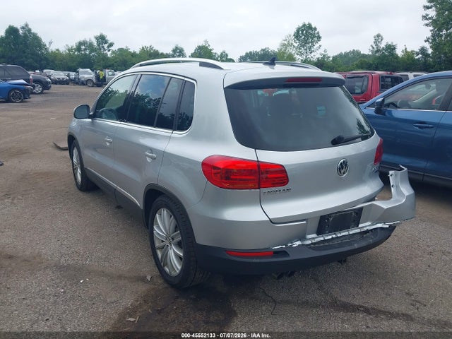 Продажа на аукционе авто 2012 Volkswagen Tiguan Se, vin: WVGBV7AX3CW567492, номер лота: 45552133