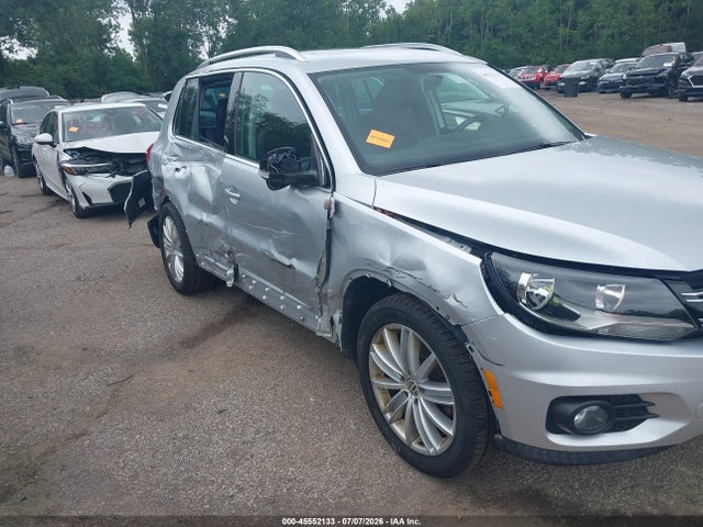 Продажа на аукционе авто 2012 Volkswagen Tiguan Se, vin: WVGBV7AX3CW567492, номер лота: 45552133