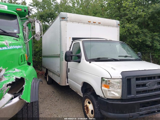 2009 Ford E-350 Cutaway მანქანა იყიდება აუქციონზე, vin: 1FDWE35L09DA38703, აუქციონის ნომერი: 45552179
