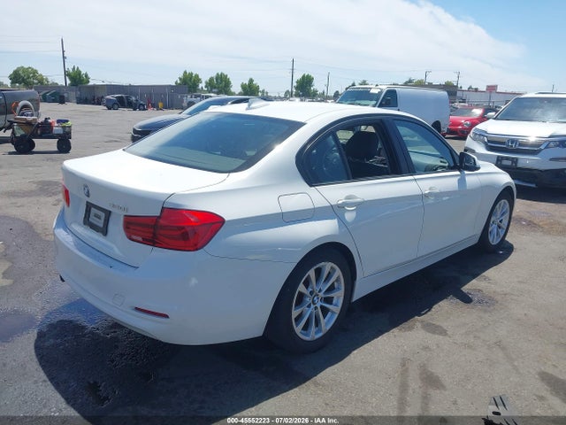 45552223 :رقم المزاد ، WBA8E1G54GNT37213 vin ، 2016 Bmw 320i مزاد بيع