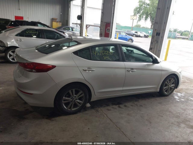 Продаж на аукціоні авто 2018 Hyundai Elantra Sel, vin: 5NPD84LF0JH369267, номер лоту: 45552248