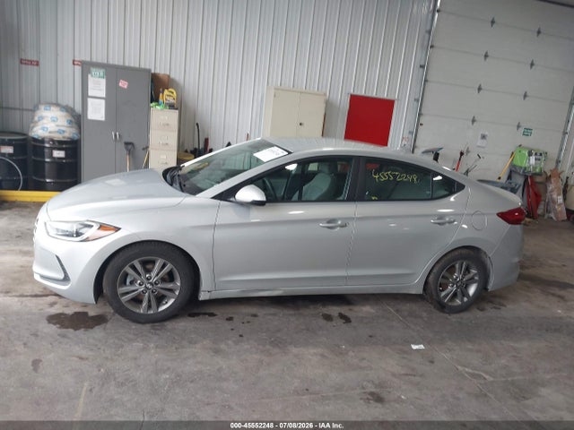 Продаж на аукціоні авто 2018 Hyundai Elantra Sel, vin: 5NPD84LF0JH369267, номер лоту: 45552248